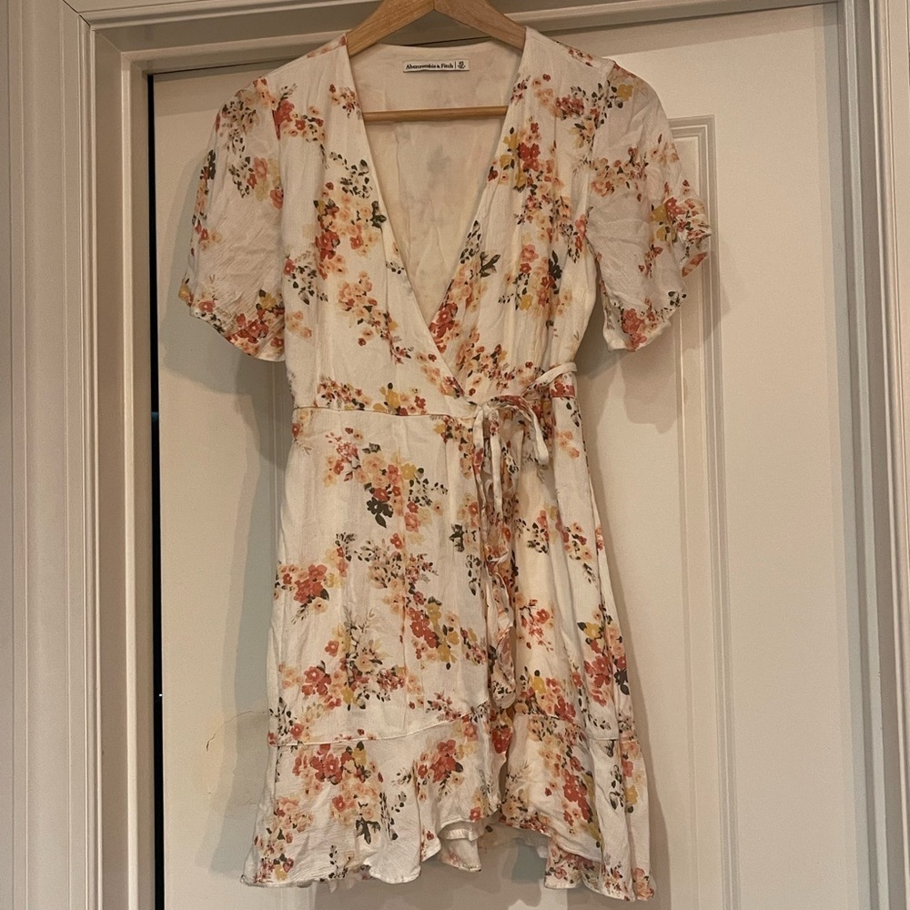 Abercrombie & Fitch Floral Wrap Mini Dress - White and Orange